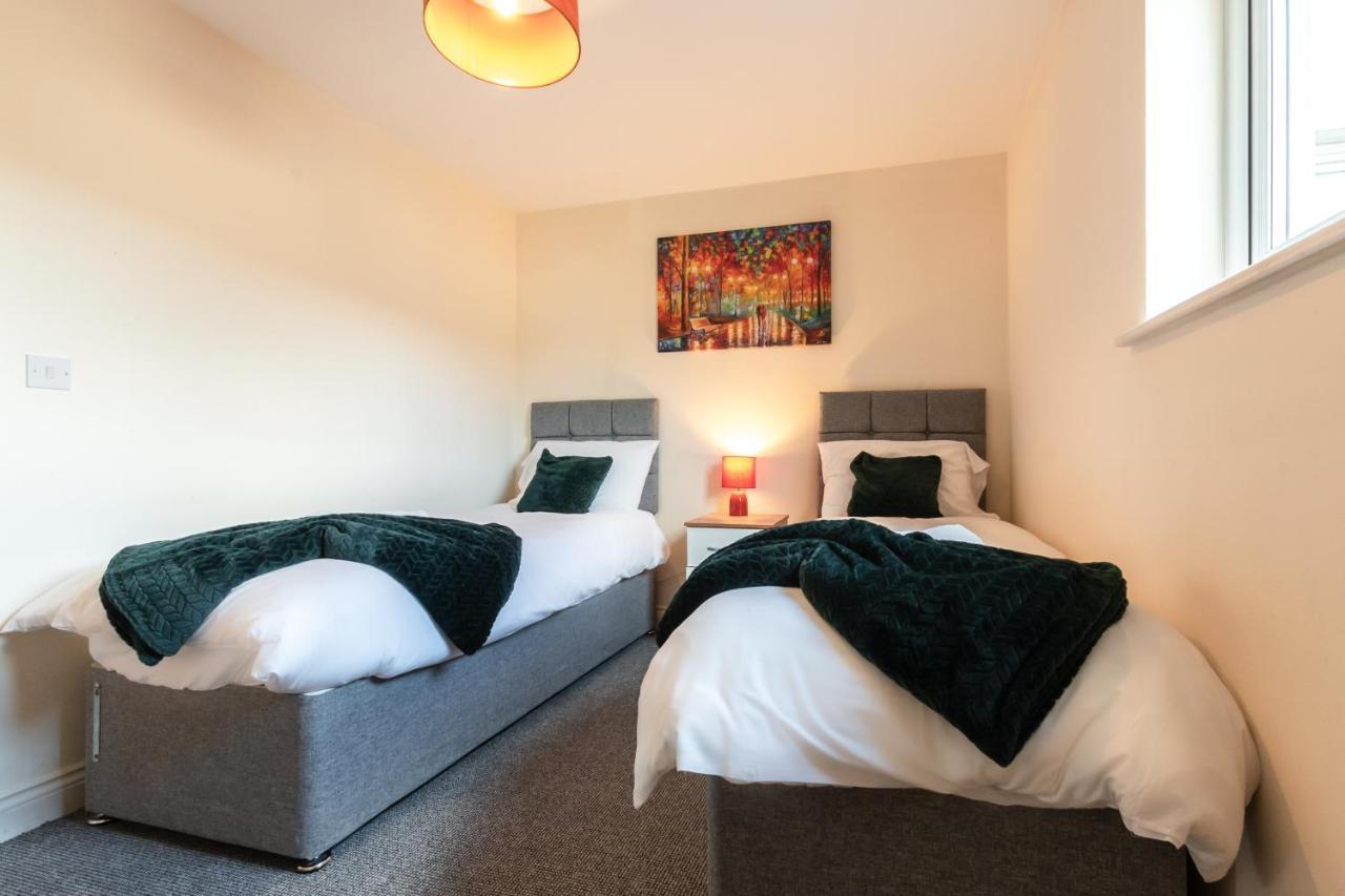 Best Price! 2 Bed City Centre - 4 Single Beds Or 2 Super King, Smart Tvs, Sofa Bed & Free Secure Parking Southampton Luaran gambar