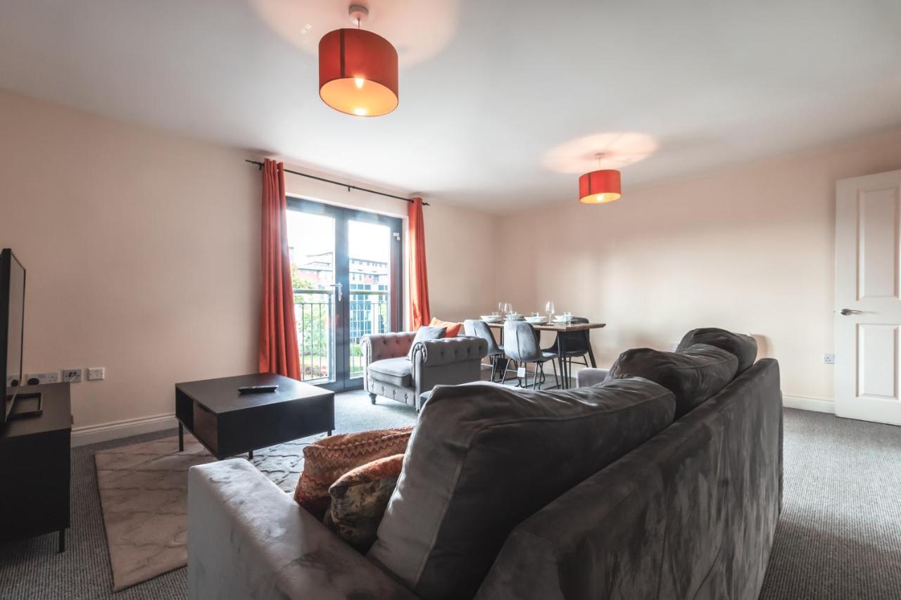 Best Price! 2 Bed City Centre - 4 Single Beds Or 2 Super King, Smart Tvs, Sofa Bed & Free Secure Parking Southampton Luaran gambar