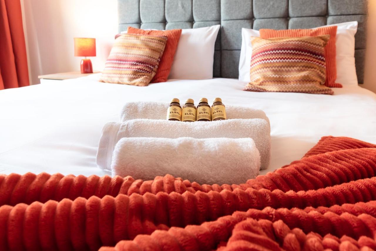Best Price! 2 Bed City Centre - 4 Single Beds Or 2 Super King, Smart Tvs, Sofa Bed & Free Secure Parking Southampton Luaran gambar